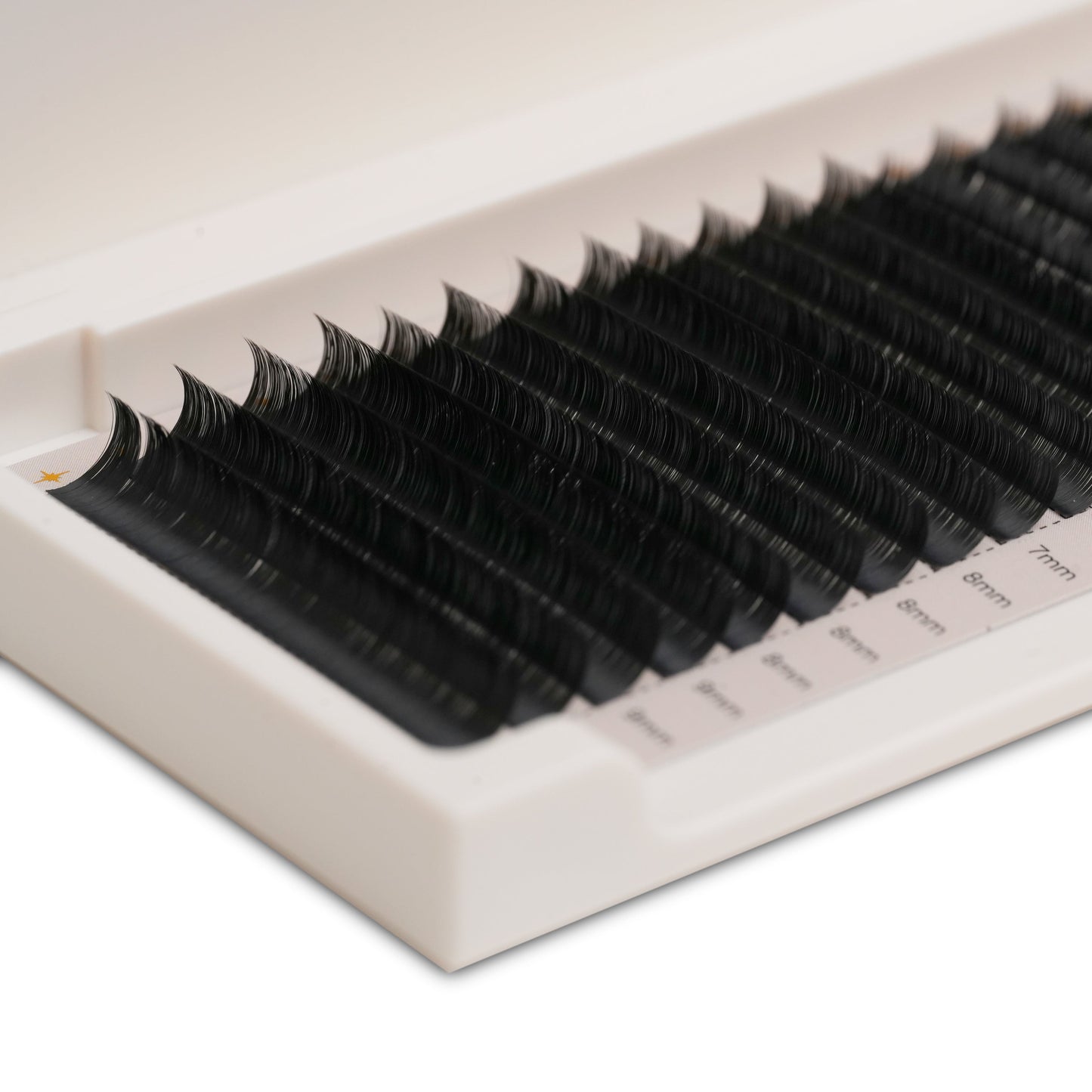 Everything Lashes .03mm (20 Rows)